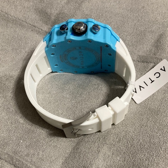 Activa X
Invicta Men's Watch w/ Skleton Dial - 44.3mm, White ACW2305-016 - Picture 3 of 6